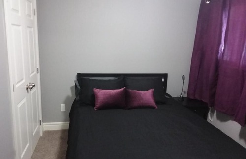 Mayerthorpe Apartamento | Joanne's Cozy Hideaway