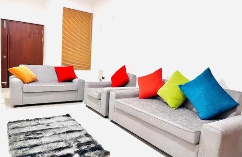 Uswetakeiyawa Apartamento | Joansa Luxury Beachfront Apartment