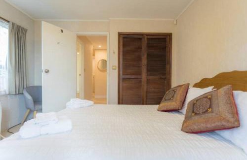 Greenlane - Ellerslie Casa | Joe & Mary's Cosy homestay room