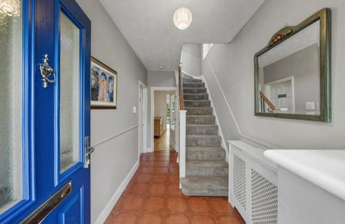 Kenley Apartamento | Joel's 3 bedroom House in South London