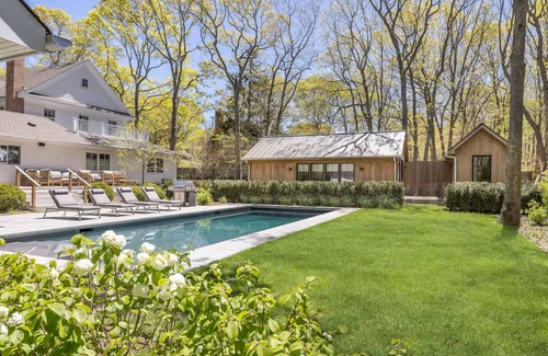 Sag Harbor Casa | Joels Lane by Rove | 5BR w/Heated Pool, Sauna & Gym