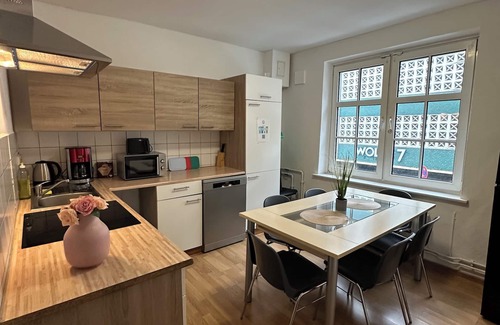 Neumuenster Casa | Johannisstraße 1 W4 - 3 bedrooms with parking space