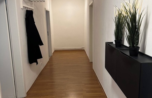 Neumuenster Casa | Johannisstraße 1 W4 - 3 bedrooms with parking space