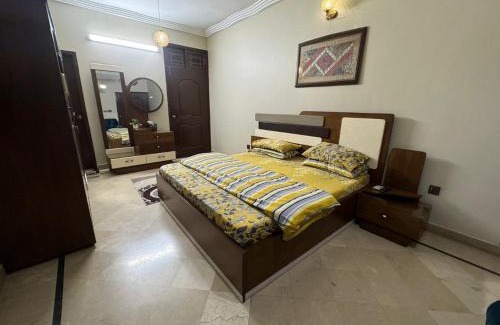 Karachi Apartamento | Joher Rooftop Haven-2BR Penthouse in Gulistan e Joher Blk 14