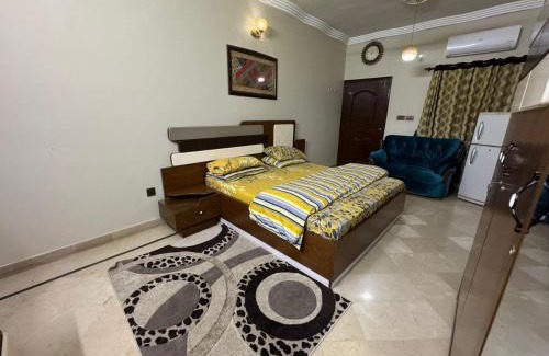 Karachi Apartamento | Joher Rooftop Haven-2BR Penthouse in Gulistan e Joher Blk 14
