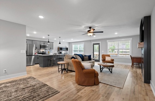 Clarksville Casa | John's Place 1365 Isaiah Drive