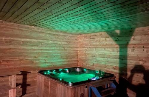 Lettermacaward Casa | John the mills cottage spaHot tub private beach
