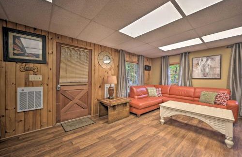Huntingdon Apartamento | John Wayne Apartment - Deck, BBQ, Horses On-Site