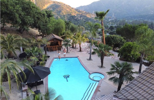 Ventura County Casa | Johnny Cash's Former Ojai Ranch 6 acres Pool, Views California's Graceland