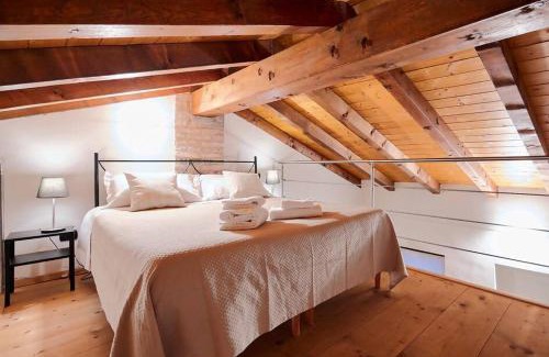 Citta Alta Apartamento | Johnny Suites Bergamo Alta