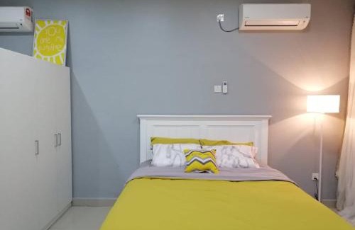 Taman Mount Austin Apartamento | Johor Austin TOPPEN Romantic 2pax WIFI Homestay