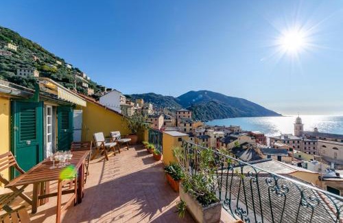 Camogli Apartamento | JOIVY Camogli Treasure for 4 with Terrace and Incredible View