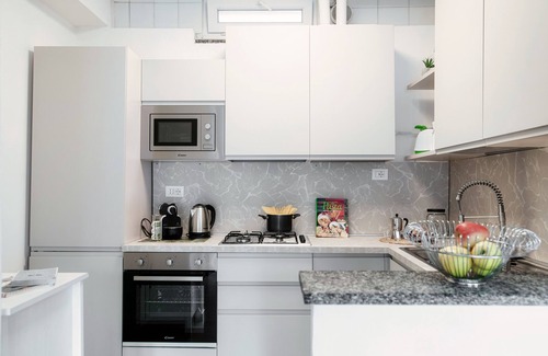 Como Apartamento | JOIVY Family Flat W/Balcony
