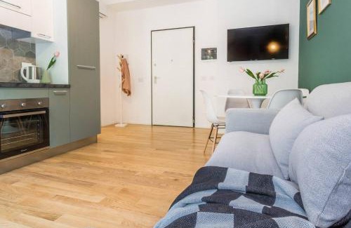 Fiera Apartamento | JOIVY Fresh Family Apt for 5 near City Life