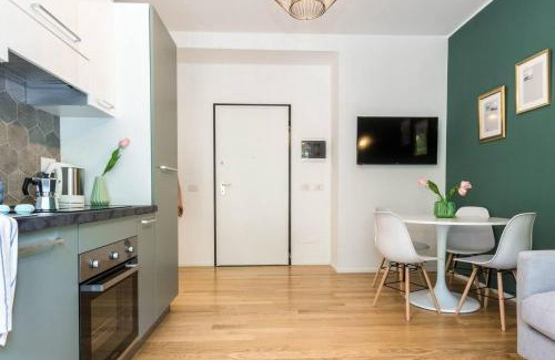 Fiera Apartamento | JOIVY Fresh Family Apt for 5 near City Life