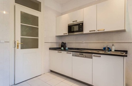 Merces Apartamento | Apartamento Álvaro de Campos RentExperience