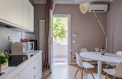 Historic Centre Apartamento | JOIVY Padova Porta San Giovanni