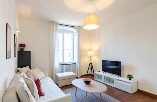 Carignano Apartamento | JOIVY Spacious Family Apt for 4, in Carignano, Genoa