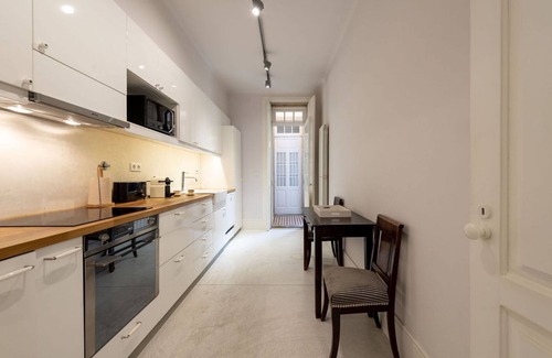 Cedofeita Apartamento | JOIVY Splendid flat w/ patio