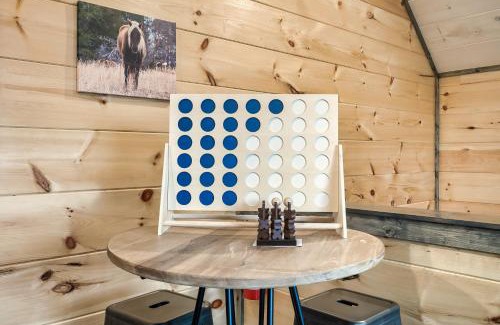 Sevierville Casa | Jolene - Pool, Hot Tub, Games Near Dollywood & The Island in P-Forge