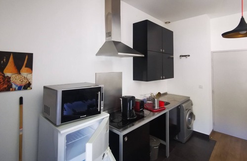 Cessenon-sur-Orb Casa | Joli Appartement Lumineux Avec Parking Privé et Climatisation