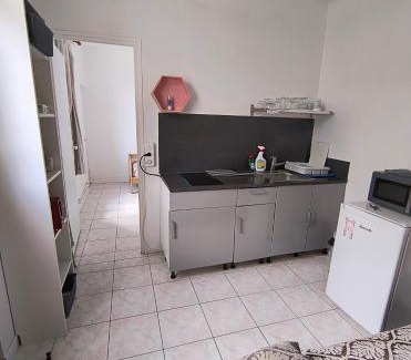 Epinay-sur-Seine Apartamento | Joli appartement deux pièces avec terrasse dans le calme