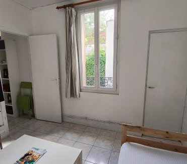 Epinay-sur-Seine Apartamento | Joli appartement deux pièces avec terrasse dans le calme