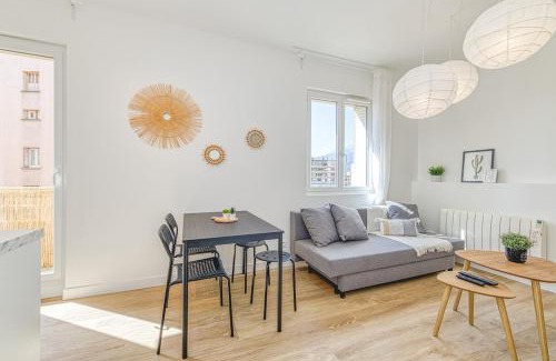 Quartier des Eaux-Claires Apartamento | Joli appartement - wifi - Vallier Catane