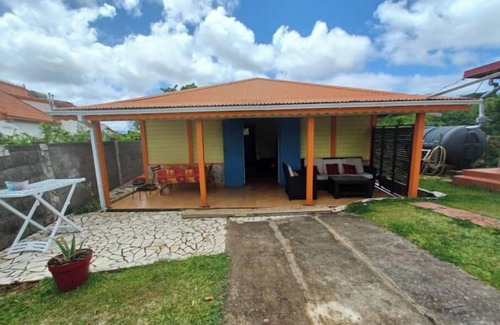 Saint-Esprit Casa | Joli Bungalow en Campagne