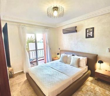 Oulad Khallouf Apartamento | Joli et chic Appartement à Marrakech - balcon privé et confort