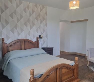 Moncayolle-Larrory-Mendibieu Casa | Jolie Chambre, proche des chemins de randonnées
