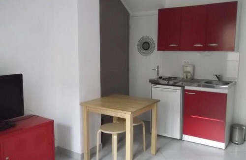 Sainte-Anne - Faubourg Noyon Apartamento | Joli petit studio