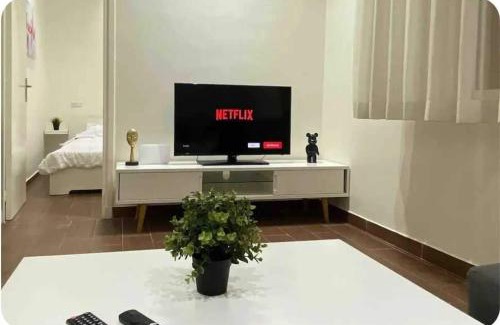 LA GIRONDE Apartamento | Joli Studio au Centre Ville avec WIFI - Netflix