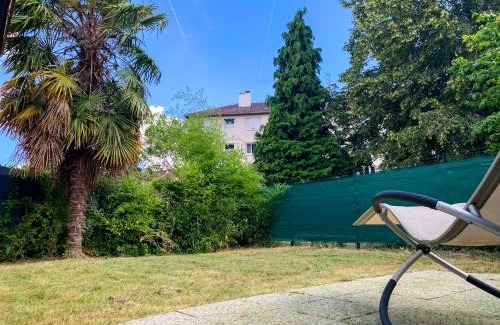 Bretigny-sur-Orge Apartamento | Joli studio avec jardin - Gare RER C -proche PARIS