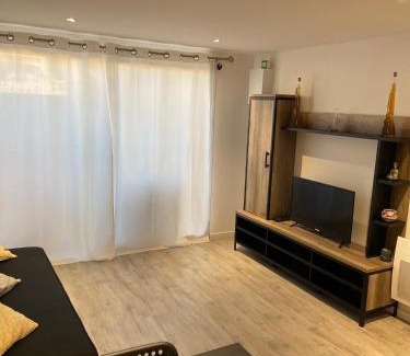 Saint-Victoret Casa | Joli T2 avec jacuzzi