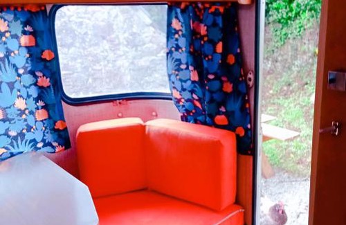 Saint-Brandan Otro | Jolie caravane vintage