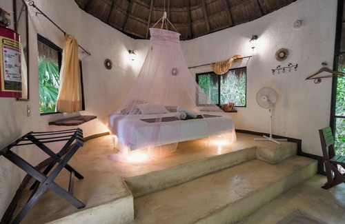 Leona Vicario Cabina | Jolie Jungle Eco Hotel