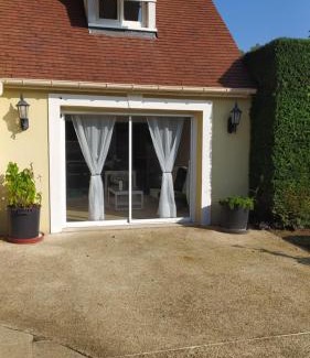 Reau Casa | Jolie maison avec Jardin à Réau
