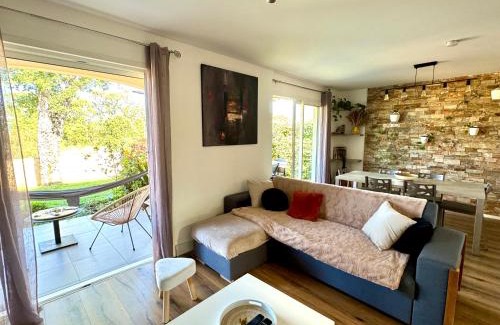 Borgo Casa | Jolie maison Borgo trois chambres trois salles de bain