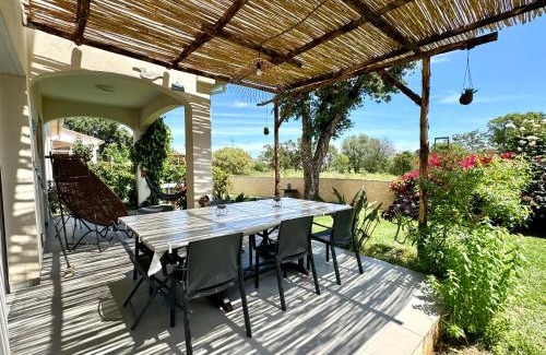 Borgo Casa | Jolie maison Borgo trois chambres trois salles de bain