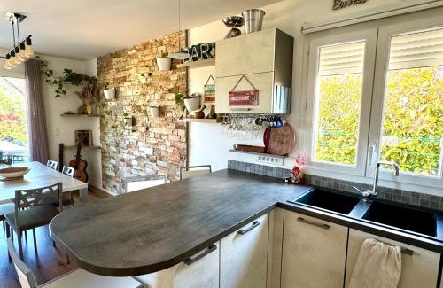 Borgo Casa | Jolie maison Borgo trois chambres trois salles de bain