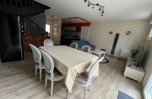Gujan-Mestras Apartamento | Jolie maison paisible