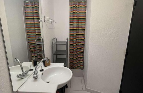 Nimes City Centre Apartamento | Jolie Studio centre de Nimes