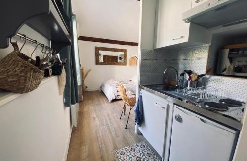 Carqueiranne Apartamento | Jolie studio climatisé avec parking et proche de la mer