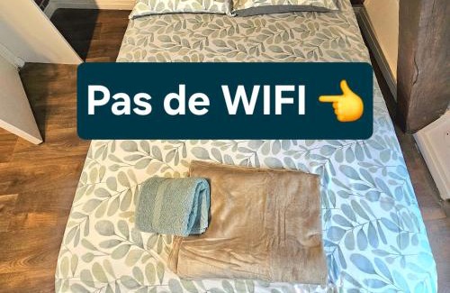 Montlucon Apartamento | Jolie studio en cetre ville de Montluçon 20 min à pieds de la gare