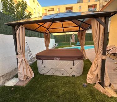La Lunette Villa | Jolie Villa piscine climatisé 6 pers proche centre-ville Perpignan