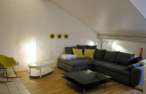 Nidau Apartamento | Joline private guest apartment downtown Nidau