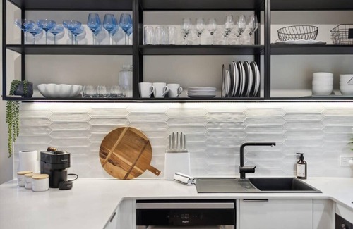 Northbridge Apartamento | Jolly on James- 2BDR