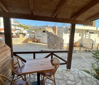 Himare Apartamento | Jona Rooms