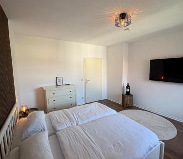 Oberdorla Apartamento | JonnysAmWall
